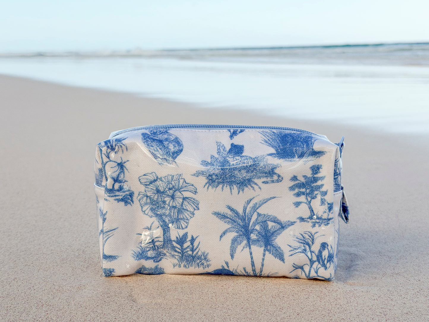 Toile Makeup Bag - Pale Blue/White